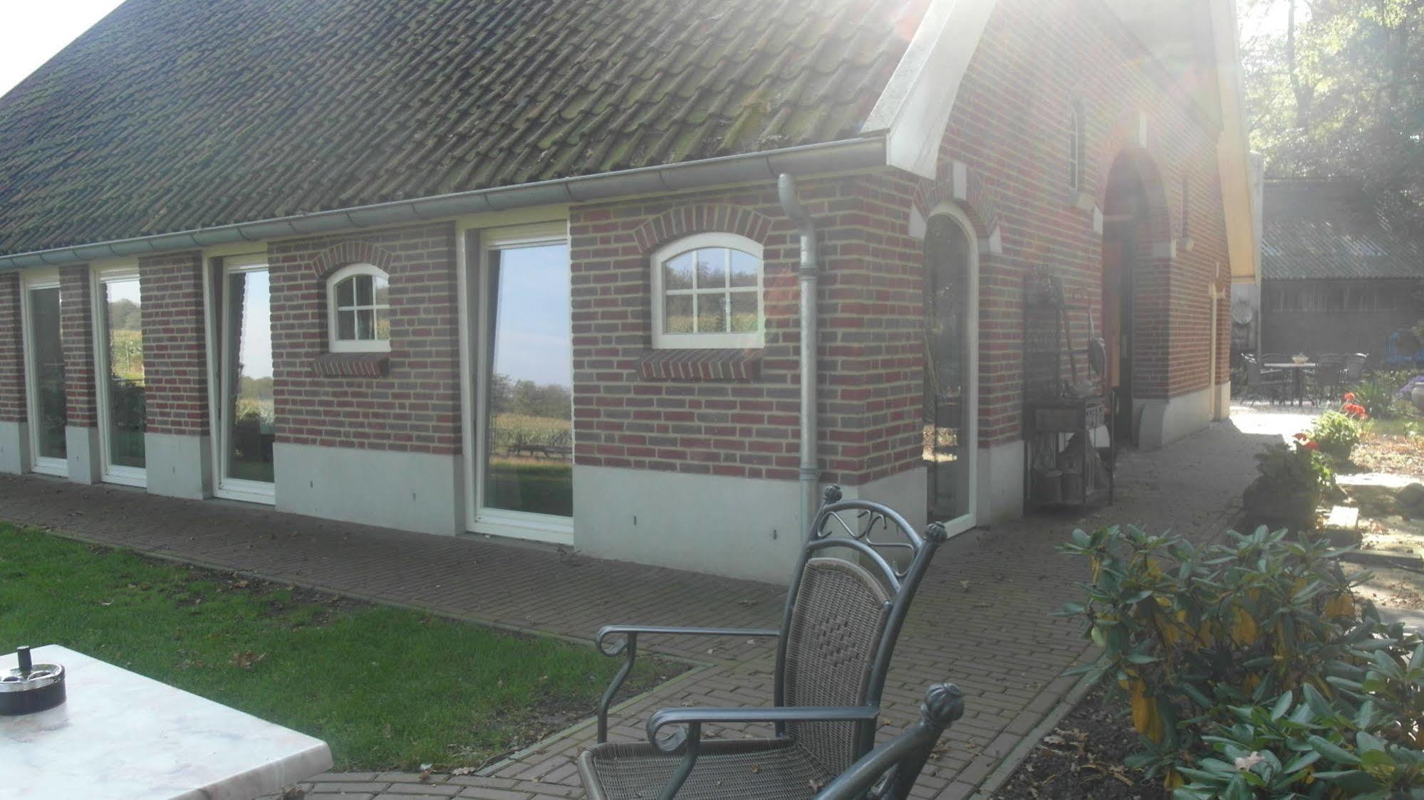 B&B De Pepper Haaksbergen Esterno foto
