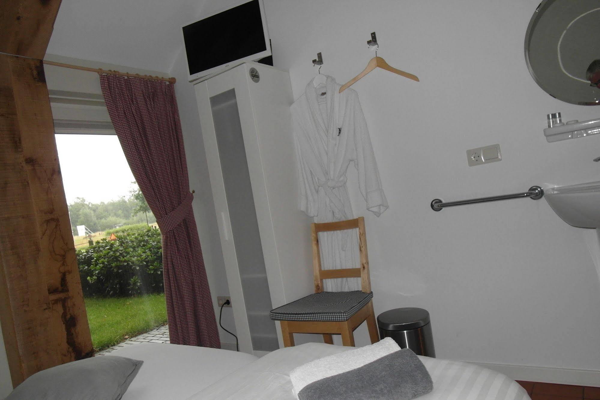 B&B De Pepper Haaksbergen Esterno foto
